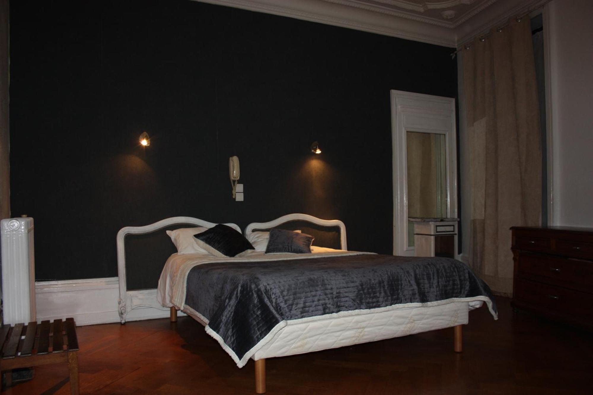 Hotel Savoy Aix-les-Bains Eksteriør bilde