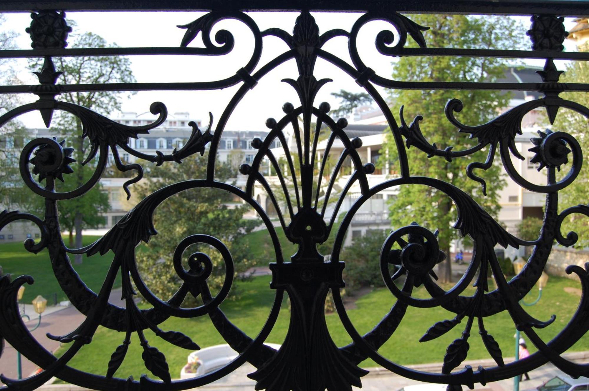 Hotel Savoy Aix-les-Bains Eksteriør bilde